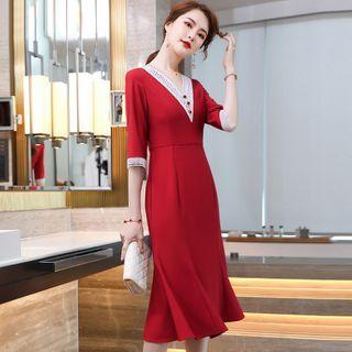 V-neck Contrast Trim Midi Mermaid Dress