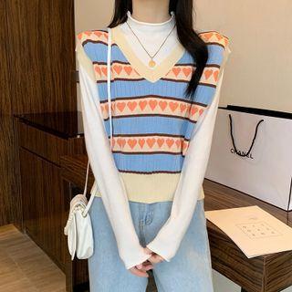 V-neck Heart Pattern Striped Knit Vest Vest - One Size