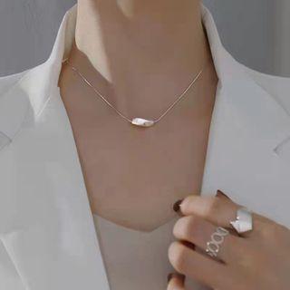 Twisted Pendant Necklace Xl1219 - Silver - One Size