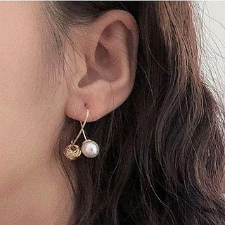 Faux Pearl Wirework Dangle Earring Faux Pearl - Gold - One Size