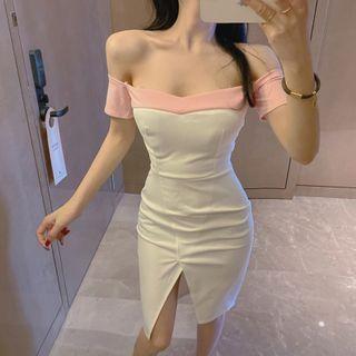 Two-tone Off-shoulder Slit Midi Bodycon Dress