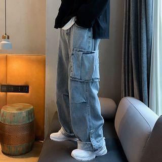Wide-leg Straight-cut Cargo Jeans