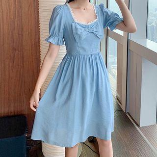 Lace Trim Bow Accent Short-sleeve A-line Dress