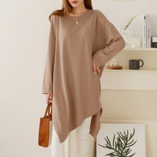 Diagonal-hem Long T-shirt