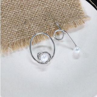 925 Sterling Silver Asymmetrical Drop Earring