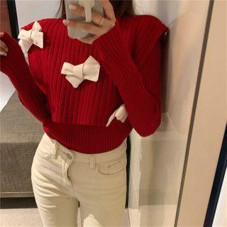 Set: Turtleneck Sweater + Bow-accent Shawl