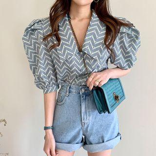 Puff-sleeve Chevron Stripe Blouse Grayish Blue - One Size