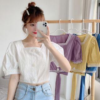 Short-sleeve Square-neck Lace Trim Crop Top