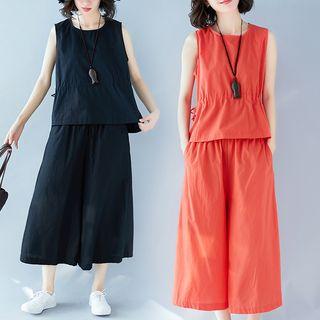 Set: Plain Tank Top + Wide-leg Cropped Pants