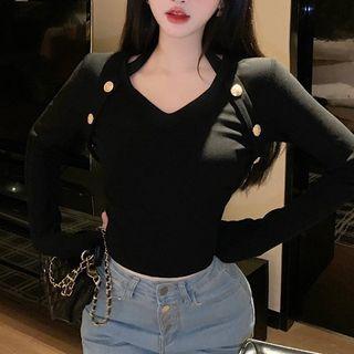Long-sleeve V-neck Fitted T-shirt