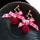 Houndstooth Bow Earring