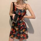 Plain Short-sleeve T-shirt / Flower Print Spaghetti Strap Mini A-line Dress