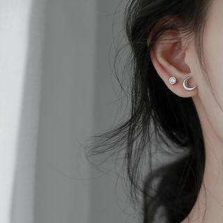 925 Sterling Silver Non-matching Rhinestone Moon Earring 1 Pair - S925 Silver - Sun & Moon - Silver - One Size