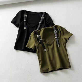 Cutout Short-sleeve Slim-fit Crop Top