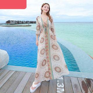 Printed 3/4 Sleeve V-neck Chiffon Maxi Dress