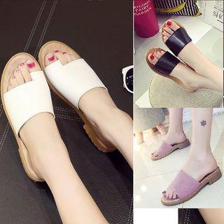 Flat Mule Sandals