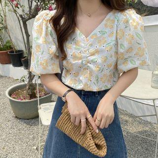 V-neck Cutout Floral Puff-sleeve Top