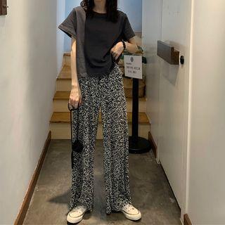 Short-sleeve T-shirt / Leopard Print Pants