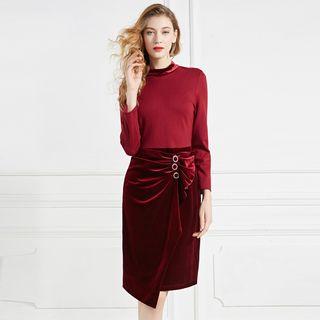 Velvet Panel Long-sleeve A-line Dress