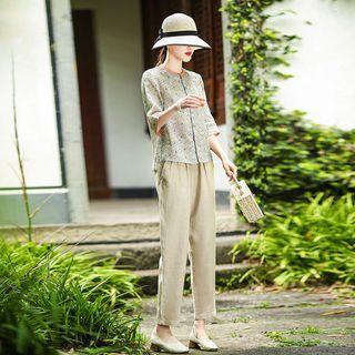 Set: Elbow-sleeve Floral Print Blouse + Tapered Pants