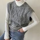 Crew-neck Piped Cable-knit Vest Melange Gray - One Size