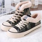 Camouflage Fabric Fleece-lined Sneakers / High-top Sneakers