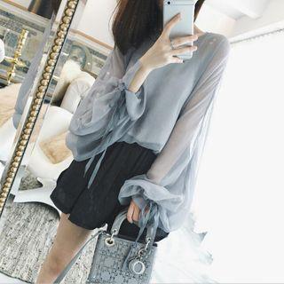 Set: Camisole + Lantern-sleeve Blouse