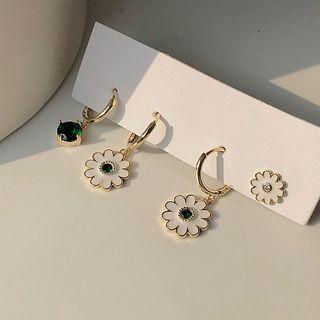 Set Of 4: Flower Hoop Earring Set Of 4 - Stud Earring - One Size