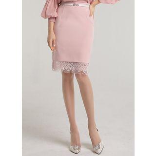 Lace-layered Midi H-line Skirt
