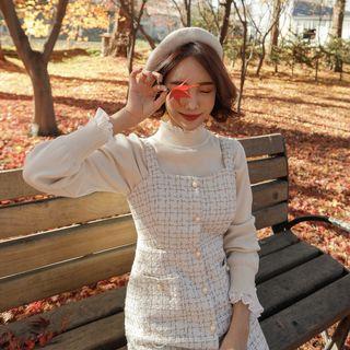 Frilled-detail Faux-pearl Knit Top