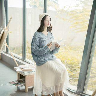 Set: V-neck Cable-knit Sweater + Midi A-line Mesh Skirt