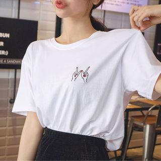 Short-sleeve Finger Embroidered T-shirt