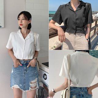 Minimal Lapelled Crop Shirt