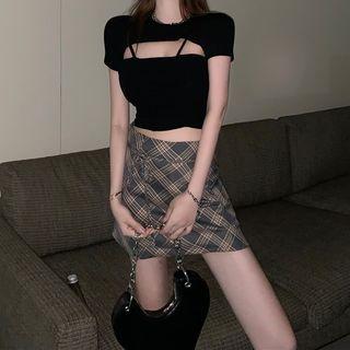 Short-sleeve Shrug / Camisole Top / Plaid Mini Skirt / Set