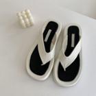 Wide-banded Flip-flops