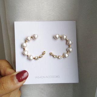 Faux Pearl Heart Open Hoop Earring