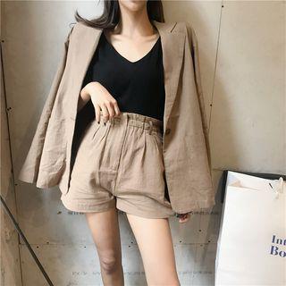 Buttoned Blazer / Wide-leg Shorts