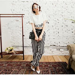 Set: Lettering T-shirt + Striped Pants