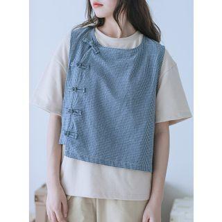 Gingham Frog-button Vest