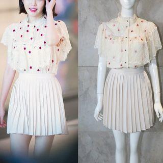 Cape Sleeve Embroidery Lace Top / Pleated Skirt