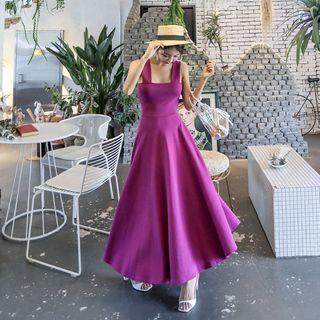 Square-neck Sleeveless A-line Long Dress