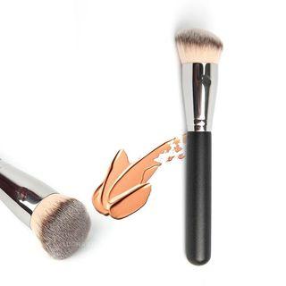 Wooden Handle Foundation Brush Black - One Size