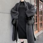 Long Coat / Furry Gloves