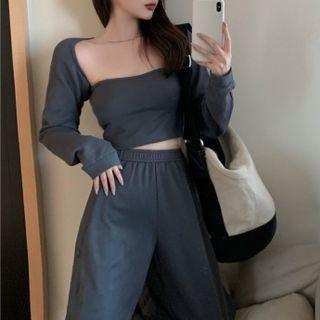 Long-sleeve Square-neck Cropped T-shirt / Harem Pants