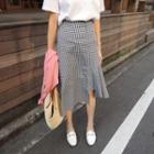 Asymmetric Hem Checked Skirt / Short Sleeve Plain Tee