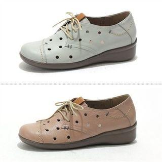 Lace-up Punched Casual Shoes
