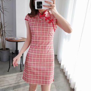 Cap-sleeve Plaid Mini Qipao