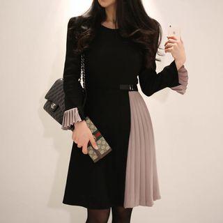 Long-sleeve Color Panel A-line Dress
