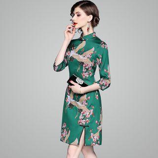 Traditional Chinese Elbow-sleeve Embroidered Dress