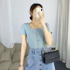 Short-sleeve Buttoned Square-neck T-shirt